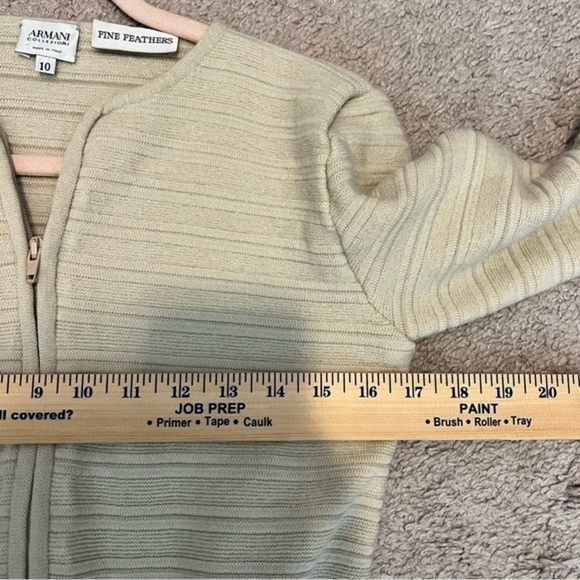 Armani Collezioni Cardigan womens size 10 tan full double zip merino wool flawed - Picture 7 of 10